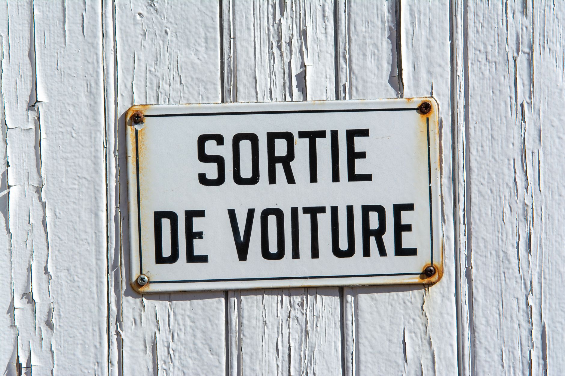 Guide pratique : Vérification de l'historique d'une voiture d'occasion