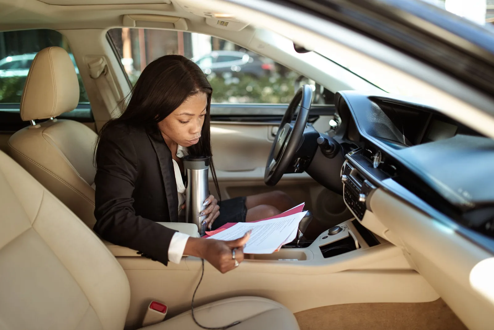 Guide pratique : Vérification de l’historique d’une voiture d’occasion