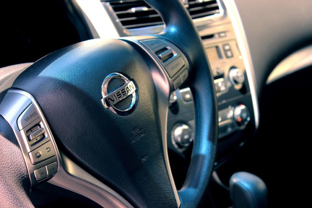 Renault ZOE ou Nissan LEAF pour petit budget