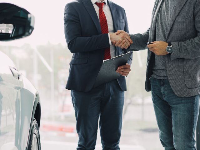 Conseils pour négocier le prix d&rsquo;une voiture d&rsquo;occasion